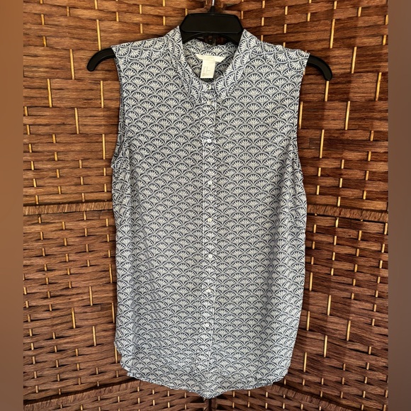 H&M Tops - H&M Blue and White sleeveless collared button down sheer blouse size 10